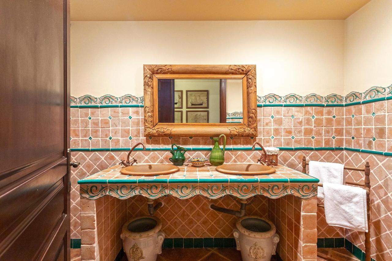 Casa Flores Con Piscina Interior Climatizada Alcaucín Екстериор снимка