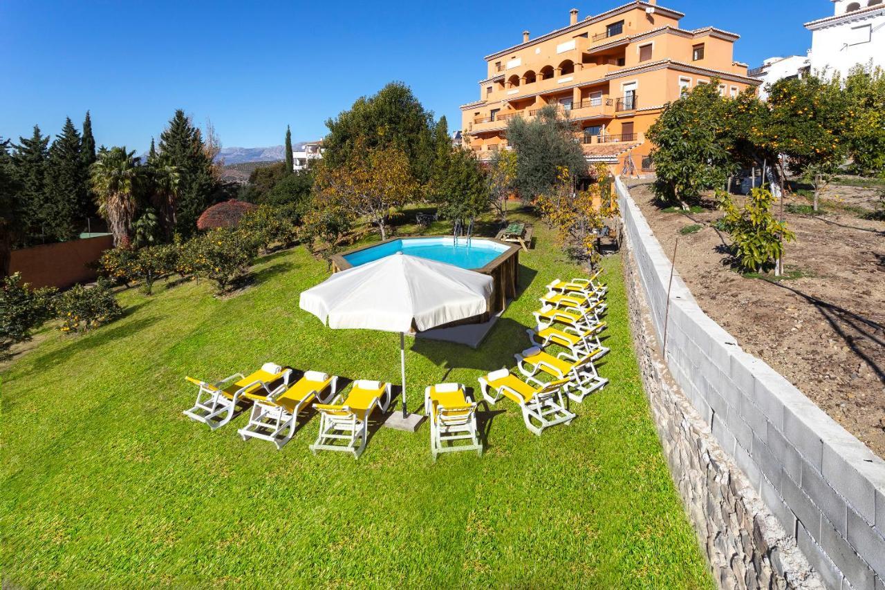 Casa Flores Con Piscina Interior Climatizada Alcaucín Екстериор снимка